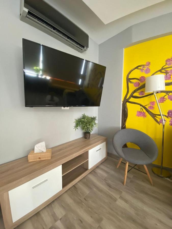 Connect & Apartment *