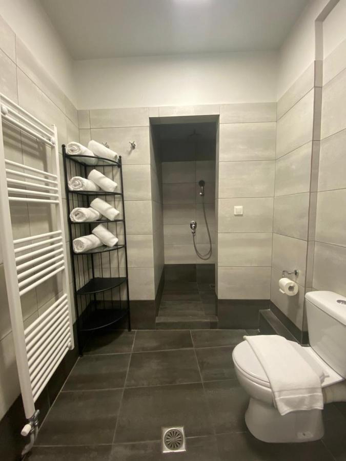 Apartment Connect &